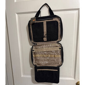 Bang Carsen Large Hanging Black Quilted Travel Organizer Bag